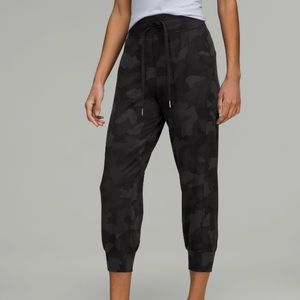lululemon Ready to Rulu High-Rise Cropped Joggers